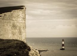 beachy-head-looking-on-a-lighthouse